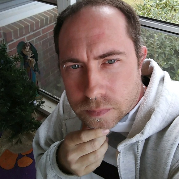 Meet your Posher, James - Picture 1 of 1